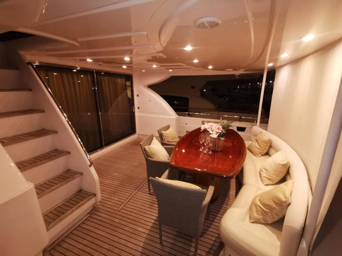 Magnificent Luxury Yacht In Barcelona Center Hotel