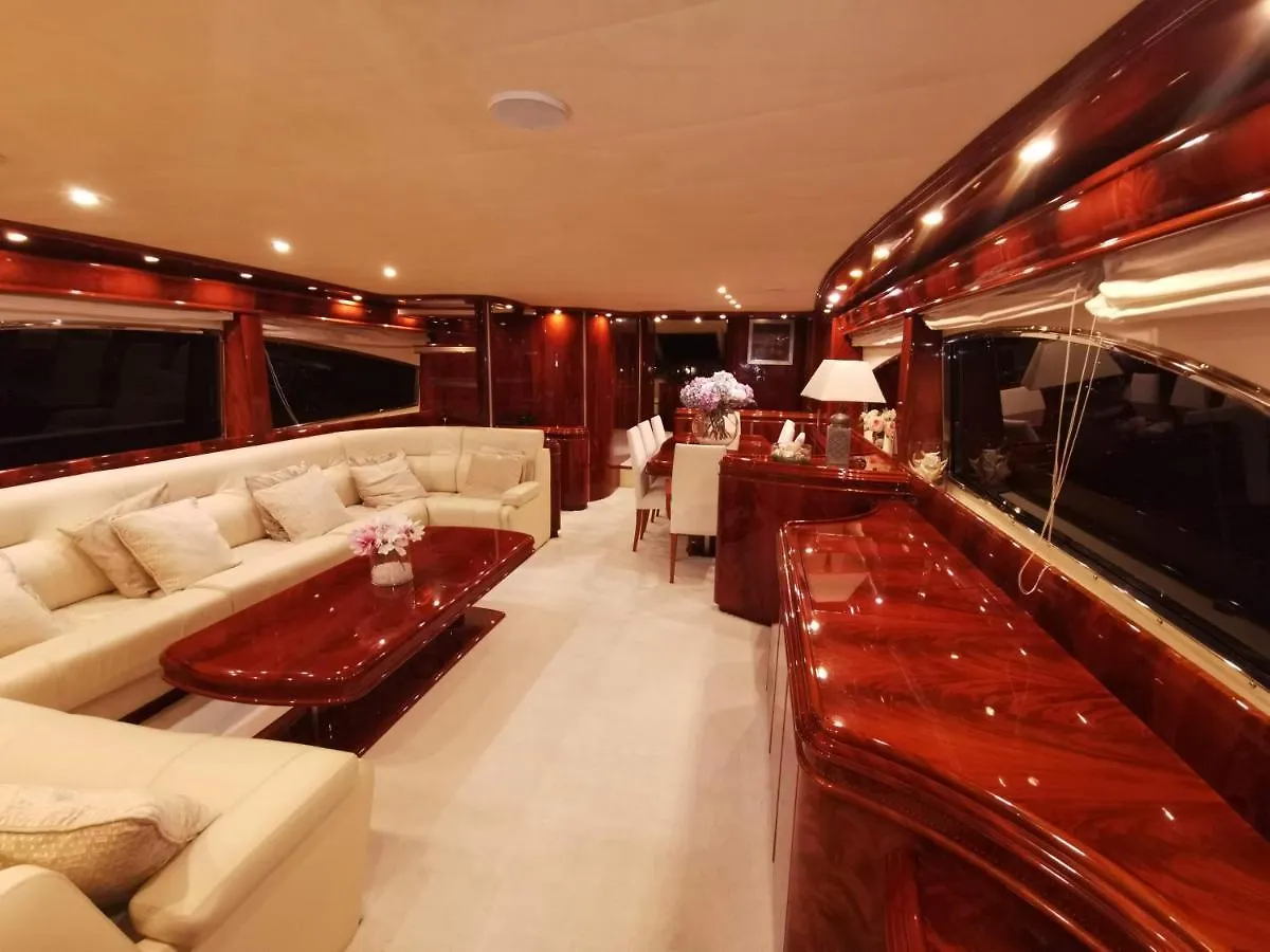 Magnificent Luxury Yacht In Barcelona Center Hotel